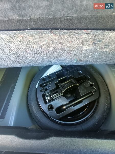 Позашляховик / Кросовер Renault Captur 2016 в Вишгороді