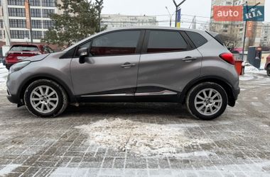 Позашляховик / Кросовер Renault Captur 2013 в Харкові