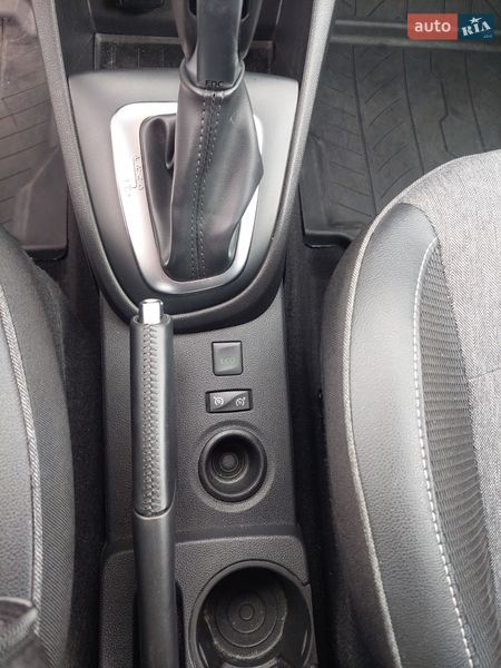 Внедорожник / Кроссовер Renault Captur 2019 в Одессе