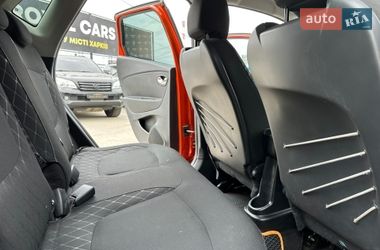 Внедорожник / Кроссовер Renault Captur 2015 в Харькове
