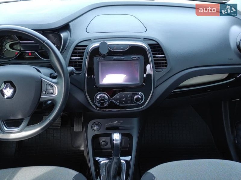 Внедорожник / Кроссовер Renault Captur 2017 в Виннице