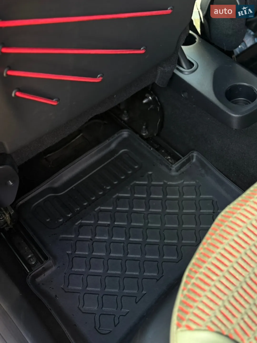 2015 Renault Captur - мініатюра 16