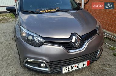 Позашляховик / Кросовер Renault Captur 2016 в Житомирі