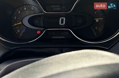 Позашляховик / Кросовер Renault Captur 2014 в Рівному