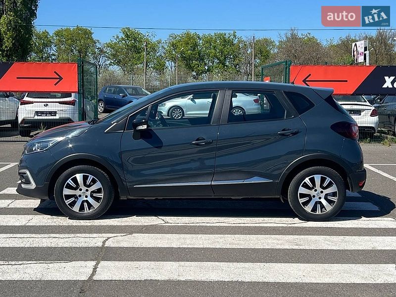 Внедорожник / Кроссовер Renault Captur 2019 в Одессе