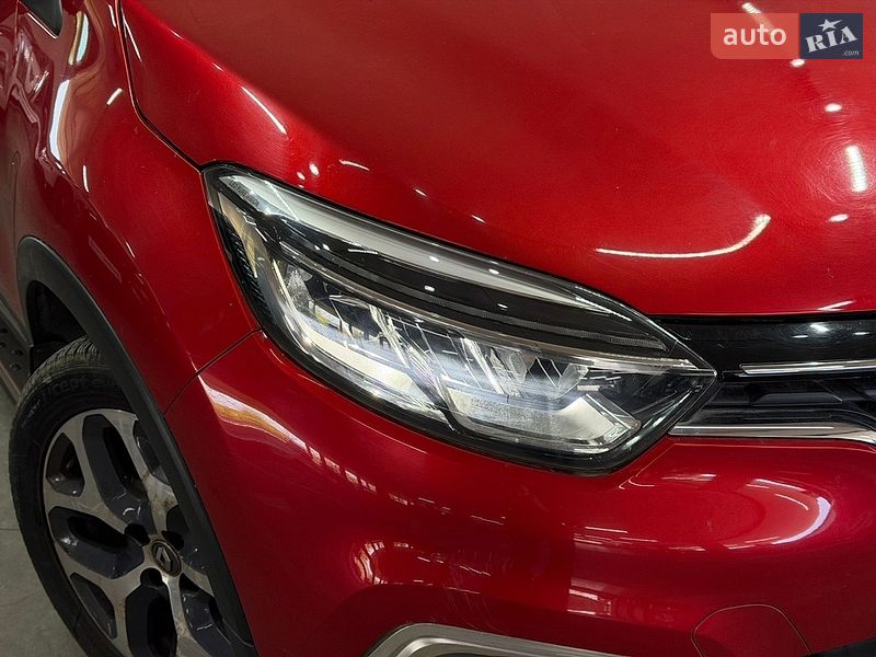 Внедорожник / Кроссовер Renault Captur 2017 в Одессе