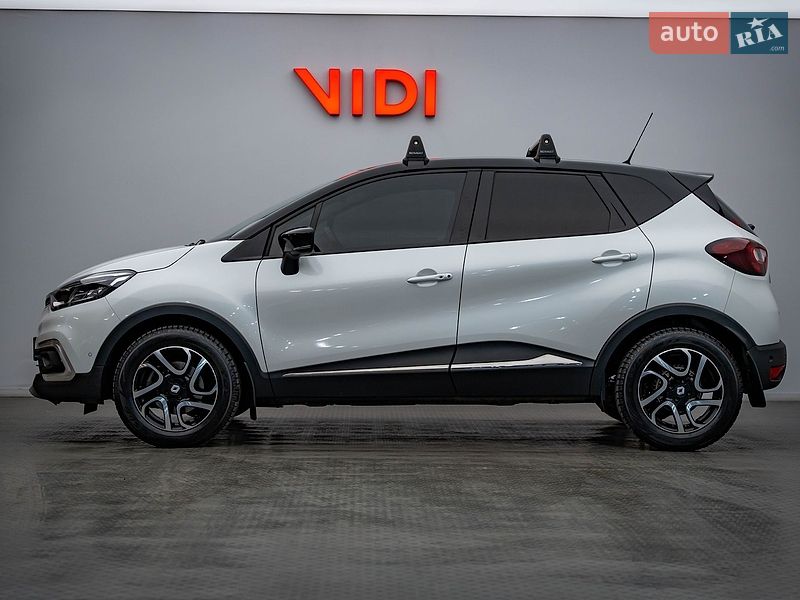 Внедорожник / Кроссовер Renault Captur 2019 в Киеве