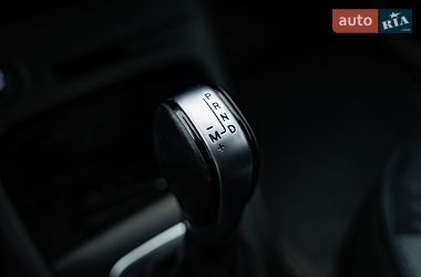 Внедорожник / Кроссовер Renault Captur 2019 в Киеве