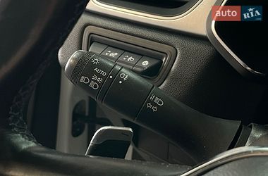 Внедорожник / Кроссовер Renault Captur 2021 в Одессе