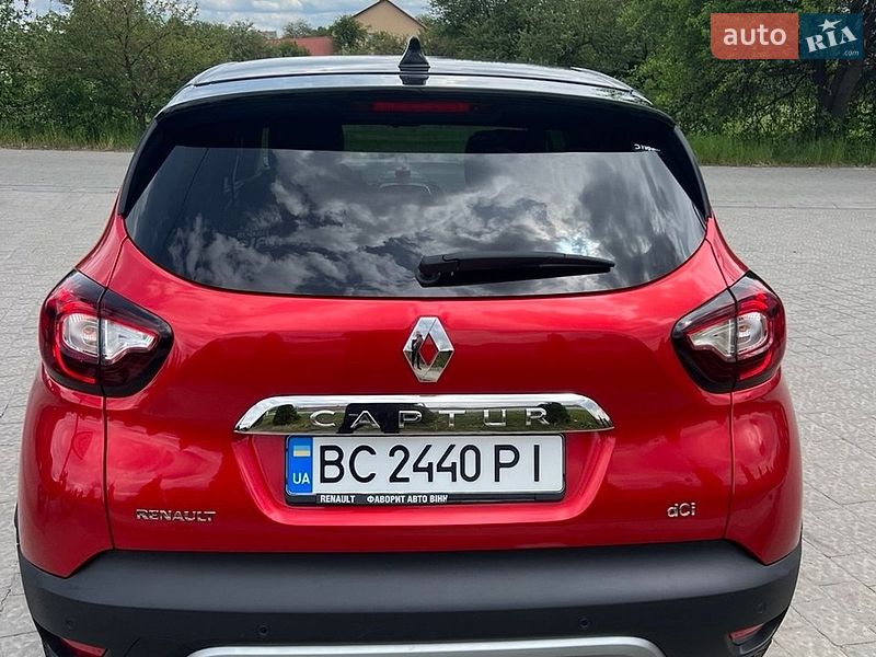 Позашляховик / Кросовер Renault Captur 2017 в Ков’ярі