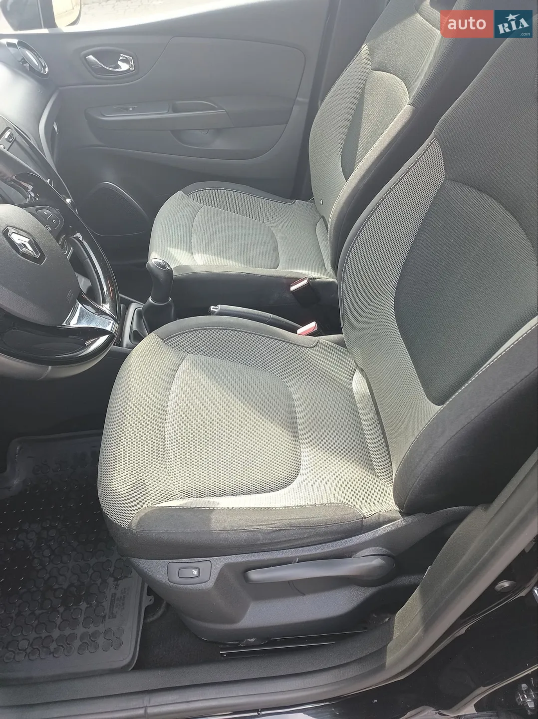 2017 Renault Captur - мініатюра 19