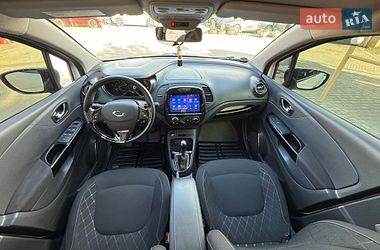 Позашляховик / Кросовер Renault Captur 2014 в Одесі