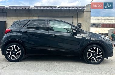 Внедорожник / Кроссовер Renault Captur 2016 в Нетешине