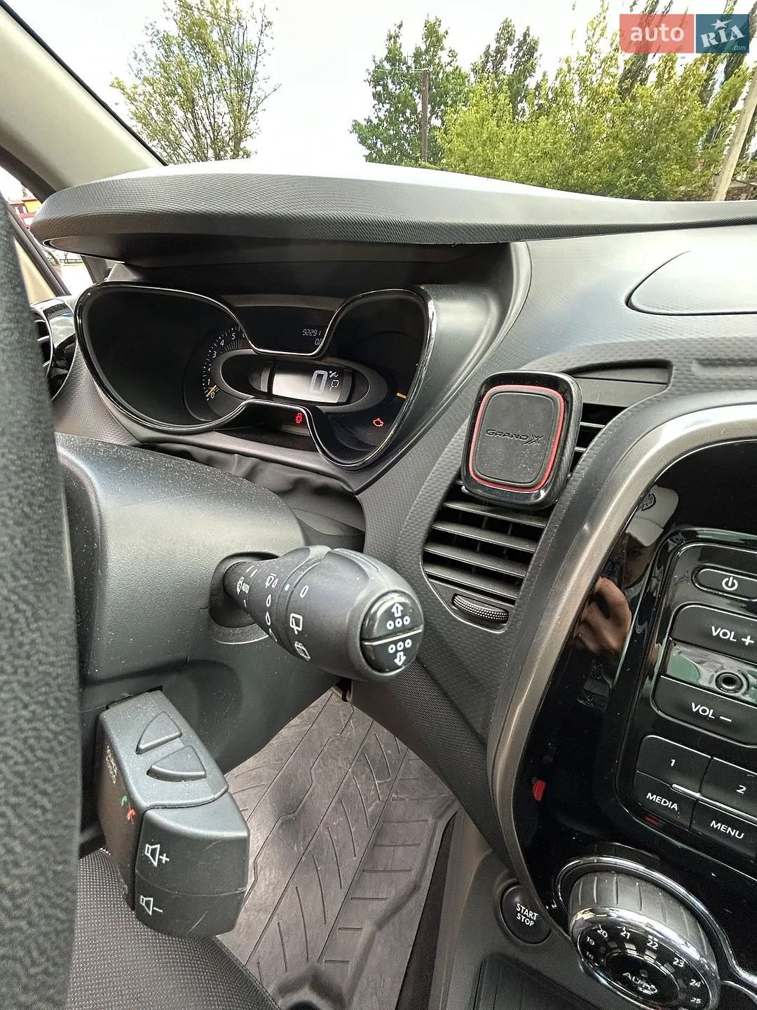 2015 Renault Captur - мініатюра 27