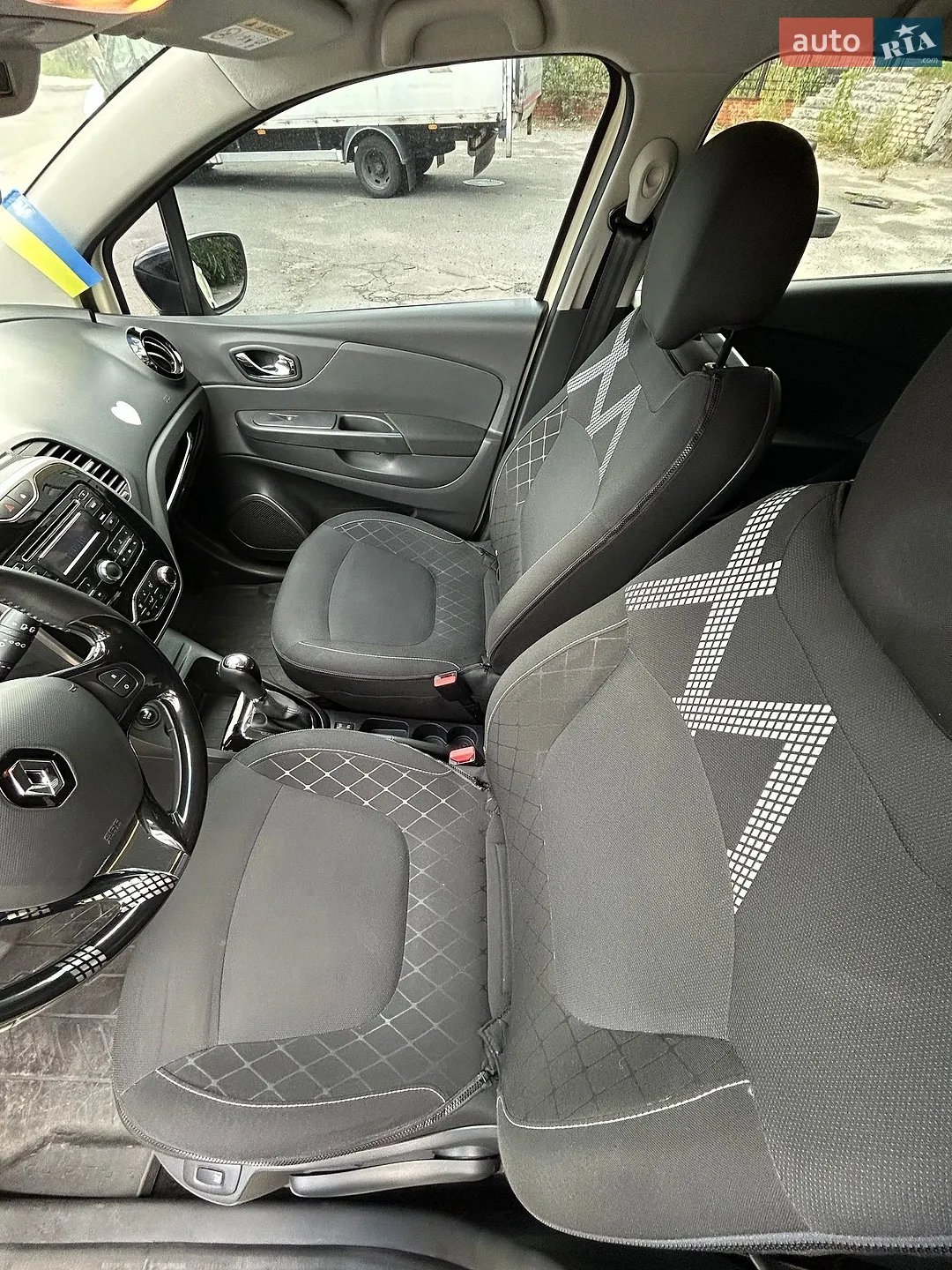 2015 Renault Captur - мініатюра 23