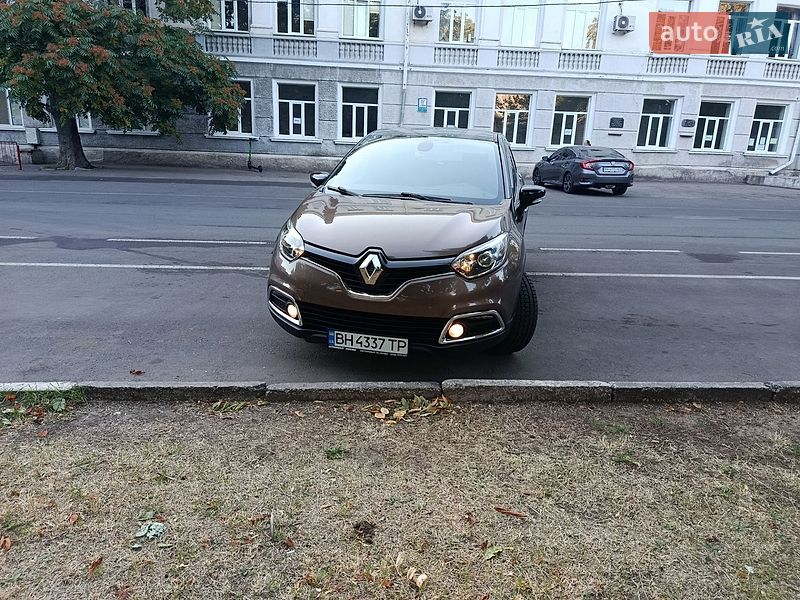 Внедорожник / Кроссовер Renault Captur 2015 в Одессе фото 4 Внедорожник / Кроссовер Renault Captur 2015 в Одессе
