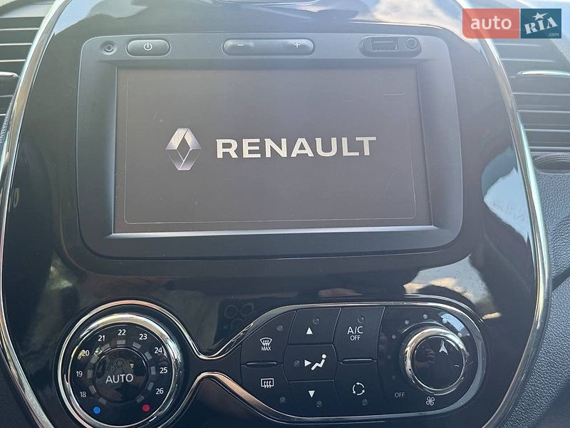 Внедорожник / Кроссовер Renault Captur 2016 в Киеве