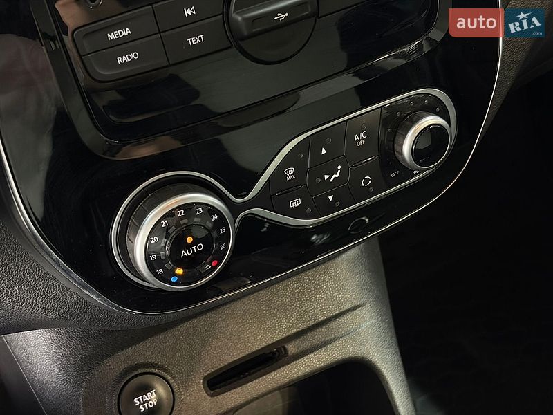 Позашляховик / Кросовер Renault Captur 2019 в Одесі