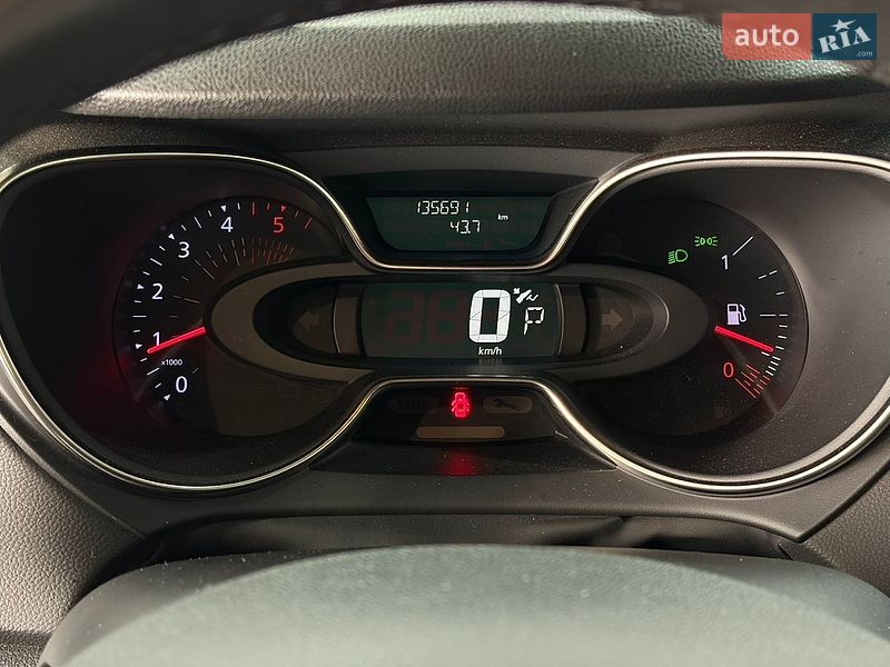 Позашляховик / Кросовер Renault Captur 2019 в Одесі