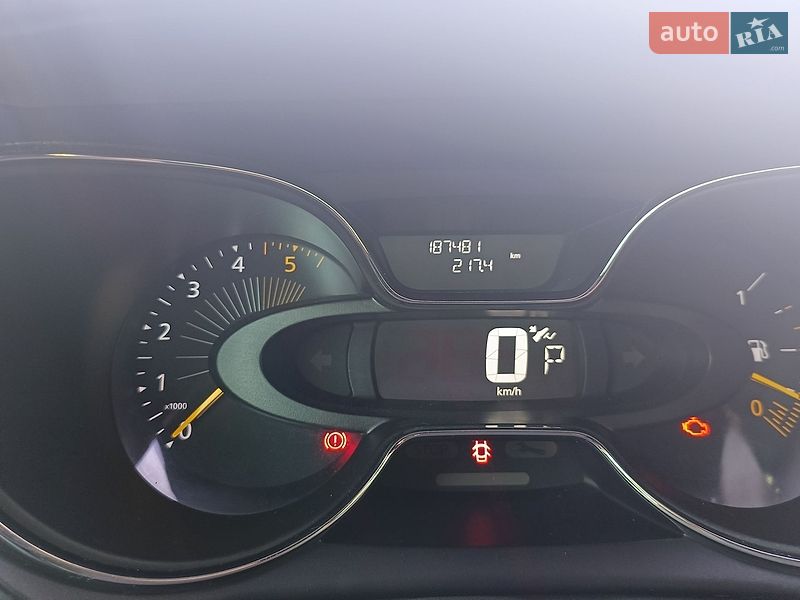 Внедорожник / Кроссовер Renault Captur 2014 в Буче