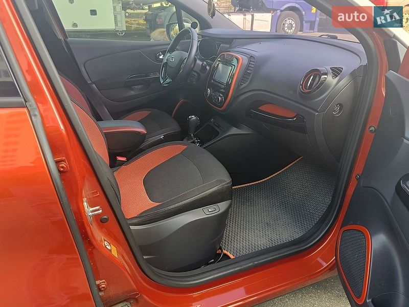 Внедорожник / Кроссовер Renault Captur 2014 в Буче