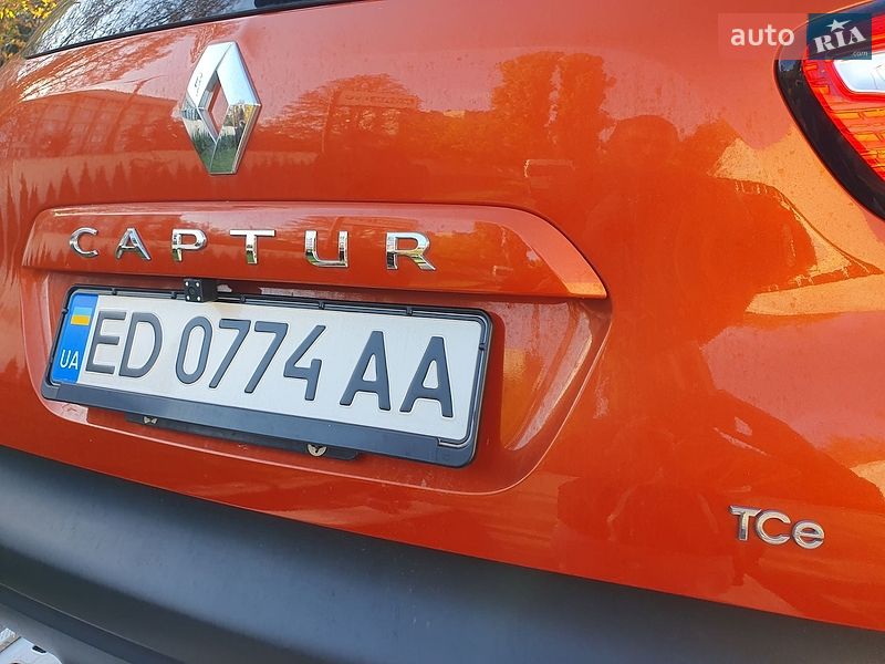 Внедорожник / Кроссовер Renault Captur 2015 в Киеве
