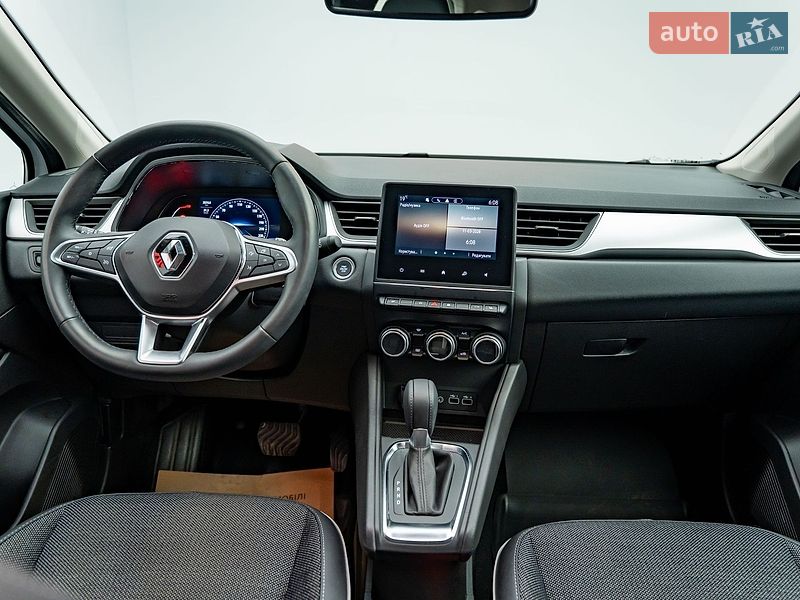Внедорожник / Кроссовер Renault Captur 2023 в Киеве