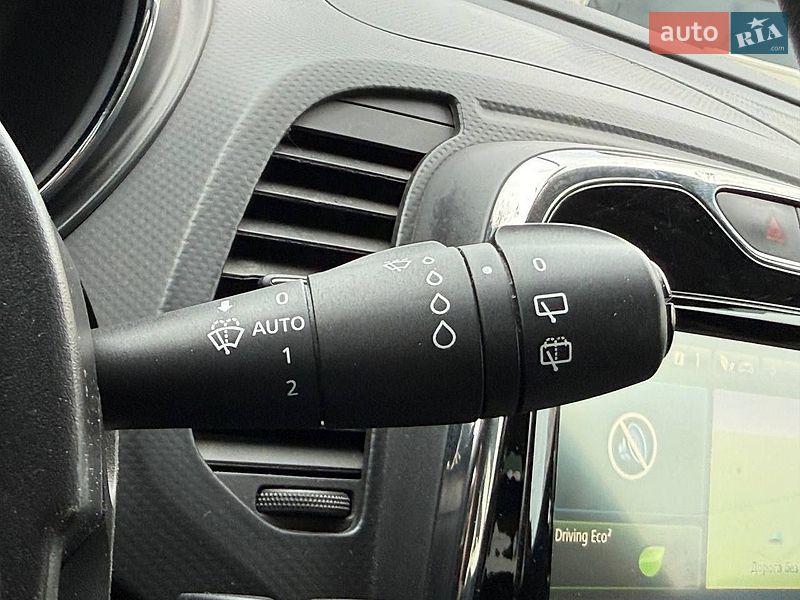 Внедорожник / Кроссовер Renault Captur 2015 в Киеве