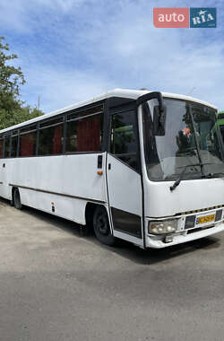 Туристический / Междугородний автобус Renault Carrier 2000 в Дрогобыче