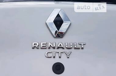 Позашляховик / Кросовер Renault City K-ZE 2020 в Хмельницькому