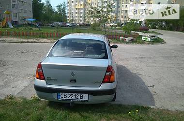 Седан Renault Clio Symbol 2002 в Чернигове