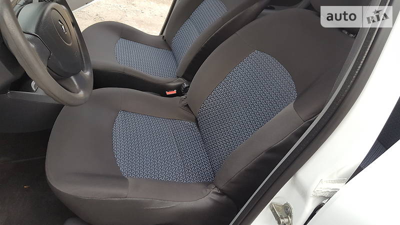 Седан Renault Clio Symbol 2007 в Кривом Роге