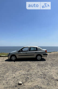 Седан Renault Clio Symbol 2003 в Одессе