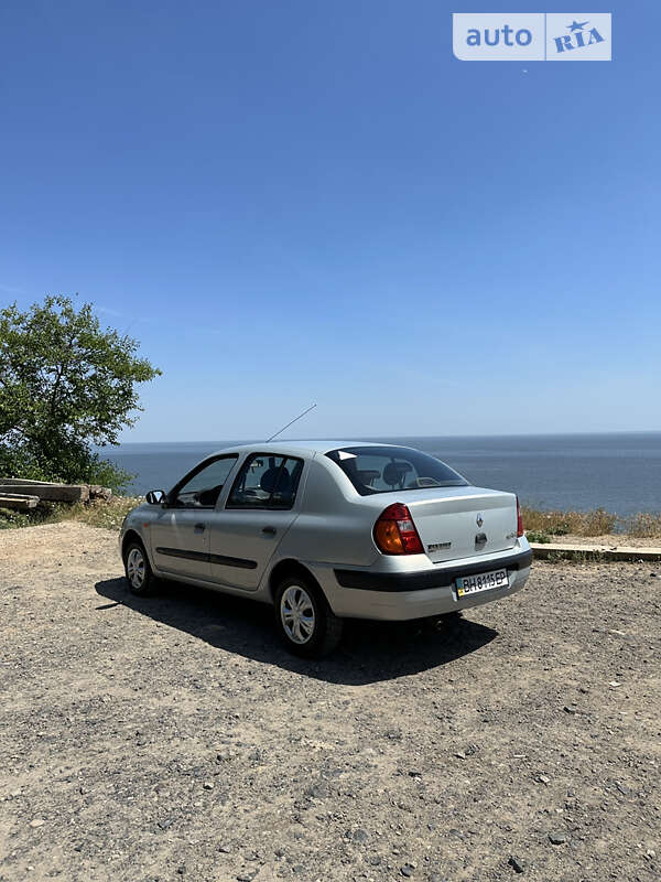 Седан Renault Clio Symbol 2003 в Одессе