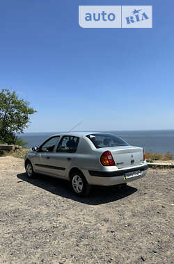 Седан Renault Clio Symbol 2003 в 