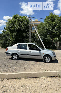 Седан Renault Clio Symbol 2003 в 