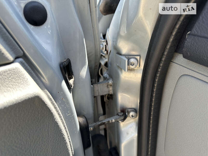 Седан Renault Clio Symbol 2003 в Одессе