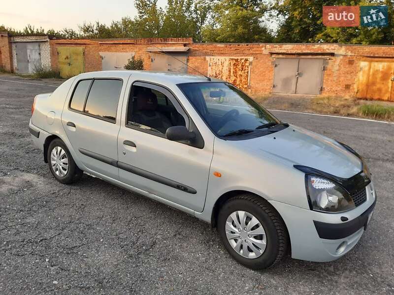 Седан Renault Clio Symbol 2003 в Киеве фото 3 Седан Renault Clio Symbol 2003 в Киеве