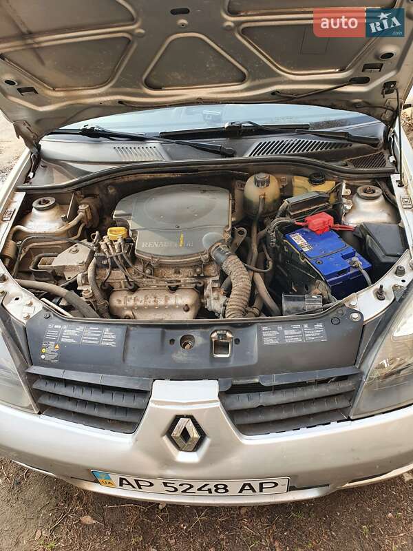 Седан Renault Clio Symbol 2006 в Запоріжжі