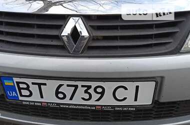 Седан Renault Clio Symbol 2010 в Дніпрі