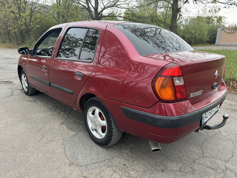 Седан Renault Clio Symbol 2003 в Виноградові