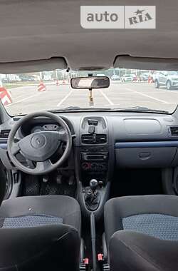 Седан Renault Clio Symbol 2006 в Киеве