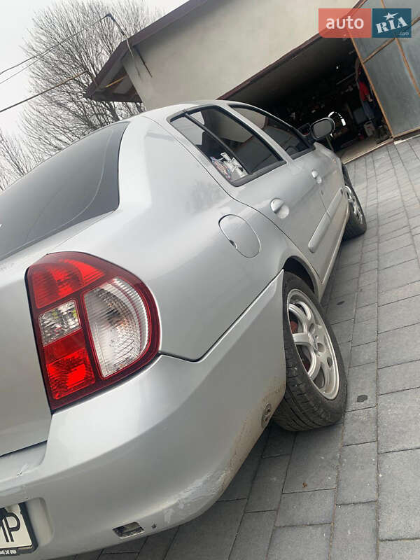 Седан Renault Clio Symbol 2008 в Львове фото 8 Седан Renault Clio Symbol 2008 в Львове