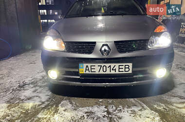 Седан Renault Clio Symbol 2003 в Дніпрі