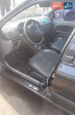Седан Renault Clio Symbol 2008 в 