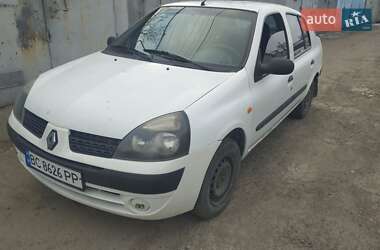 Седан Renault Clio Symbol 2002 в 