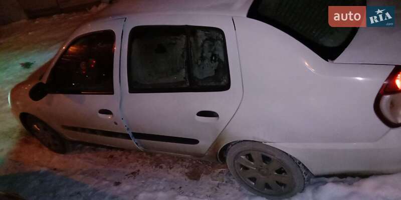 Седан Renault Clio Symbol 2007 в Киеве