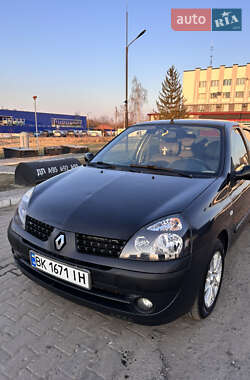 Седан Renault Clio Symbol 2006 в 