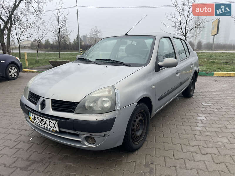 Седан Renault Clio Symbol 2005 в 