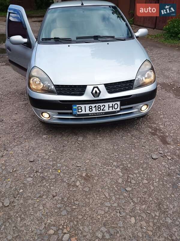 Седан Renault Clio Symbol 2003 в Полтаве